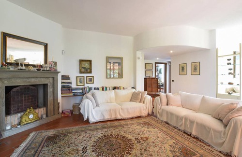 Rogno Apartment | 85 m² Apartment ∙ 1 bedroom ∙ 4 guests