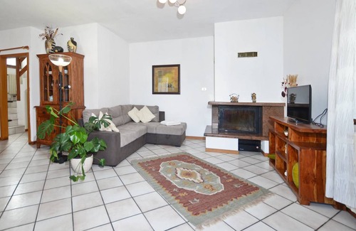 Colico House | 88 m² House ∙ 2 bedrooms ∙ 6 guests