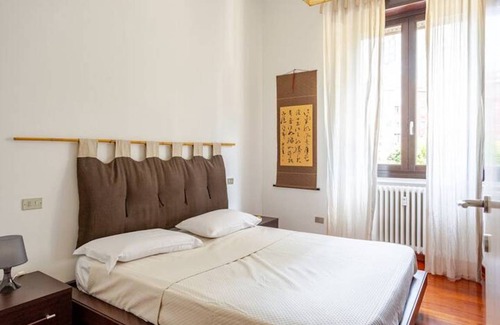 Centro Direzionale Apartment | 90 m² Apartment ∙ 2 bedrooms ∙ 4 guests