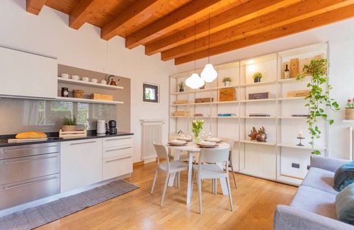 Como Apartment | 90 m² Apartment ∙ 1 bedroom ∙ 4 guests