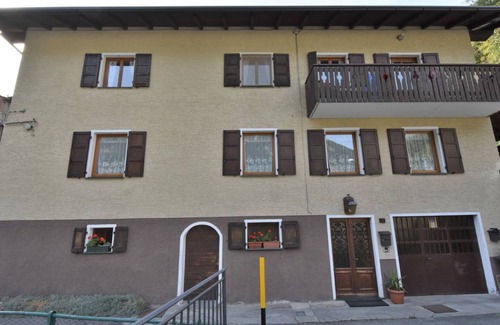 Valdisotto Apartment | 90 m² Apartment ∙ 2 bedrooms ∙ 4 guests