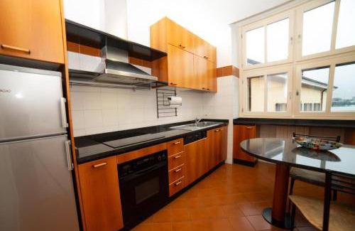 Malgrate Apartment | 90 m² Apartment ∙ 2 bedrooms ∙ 4 guests