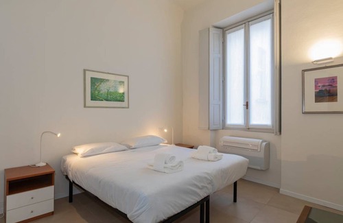 Niguarda Apartment | 90 m² Apartment ∙ 3 bedrooms ∙ 10 guests