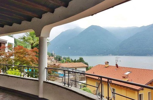 Cressogno House | 90 m² House ∙ 2 bedrooms ∙ 6 guests