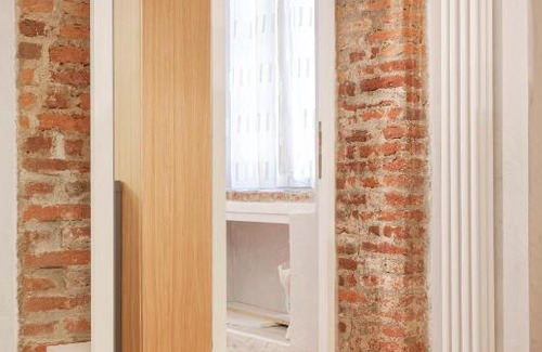 Milan Apartment | A Peaceful Spot Right Next to Arco della Pace