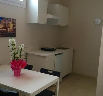 Rho Bed & Breakfast | Affittacamere Italia Leonardo