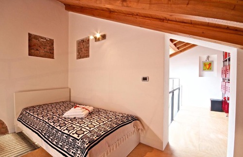 NoLo Apartment | Aloft
