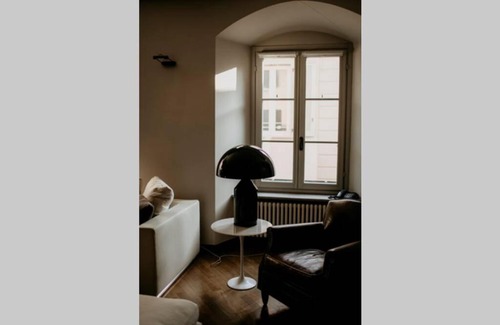 Como City Centre Apartment | Amazing downtown property in Como, Pat Home