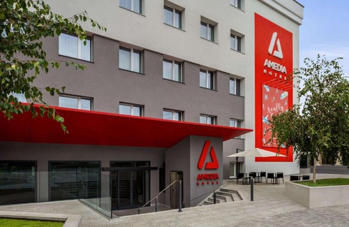 Lorenteggio Hotel | Amedia Hotel Milan, Trademark Collection by Wyndham