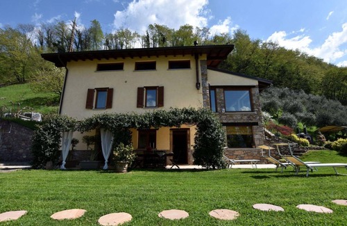Pisogne Apartment | Apartment ∙ 2 bedrooms ∙ 6 guests