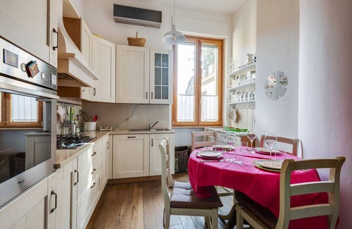 Porta Garibaldi Apartment | Apartment ∙ 2 bedrooms ∙ 4 guests