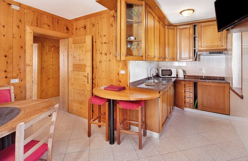 San Rocco Apartment | Apartment Baita Paola 8 posti with Mountain View, Balcony & Wi-Fi