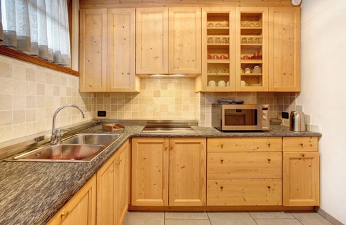 Bormio Apartment | Apartment 'Casa Francesca Maurizio' with Mountain View, Private Garden and Wi-Fi