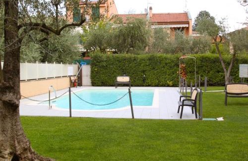 Toscolano Maderno Apartment | Apartment Il Piccolo by Interhome