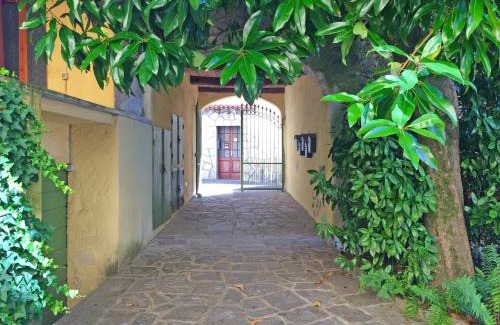 Castello Apartment | Apartment La Bigatera