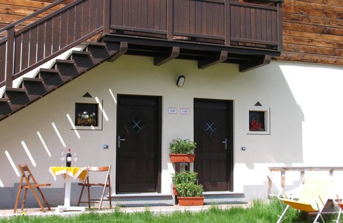 Livigno Apartment | Apartment Leonardo Casa Napell with Mountain View, Wi-Fi & Garden