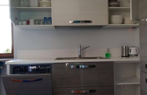 Bedizzole Apartment | Apartment Orange room in the Castle, near Lake Garda