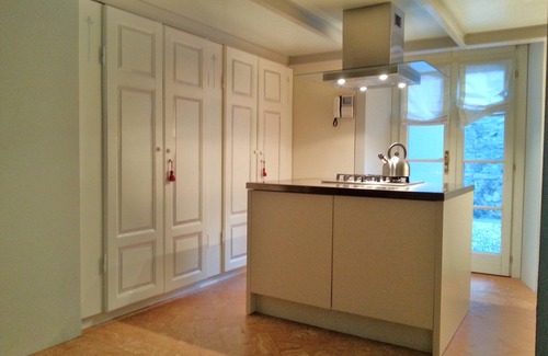 Bellagio Apartment | Apartment with private Italian-style garden, a few steps from the lake.