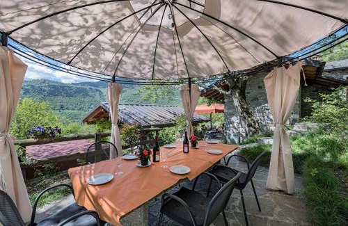 Dosso del Liro Apartment | Appartamentino su 2 livelli