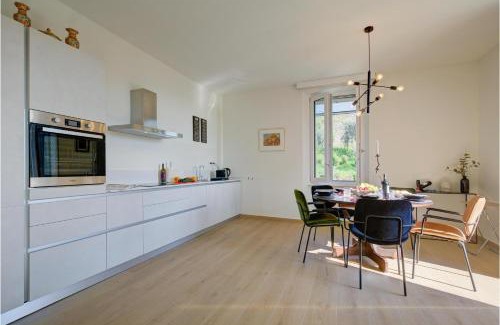 Taino Apartment | Appartamento Vista Angera - Happy Rentals