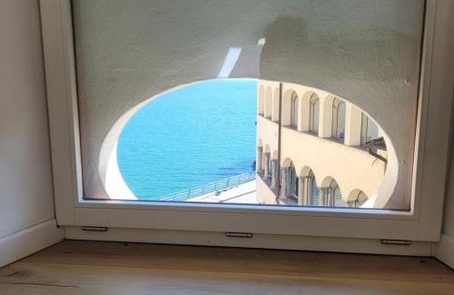 Lovere Old Town Apartment | Attico sul lago Mountain Lake Iseo Hospitality