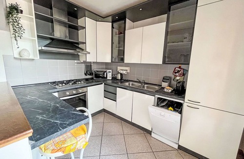 San Siro Apartment | Beautiful apartment for 3 people with WIFI, TV and balcony