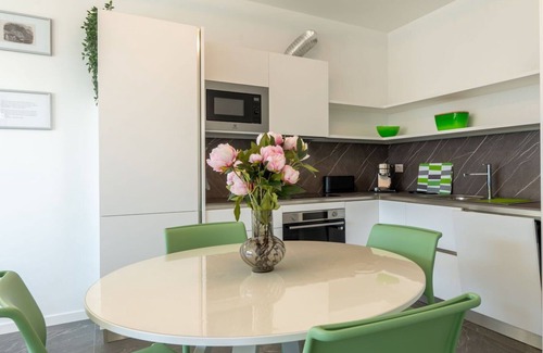 Consiglio di Rumo Apartment | Beautiful apartment for 4 guests with WIFI, pool, A/C, TV and balcony
