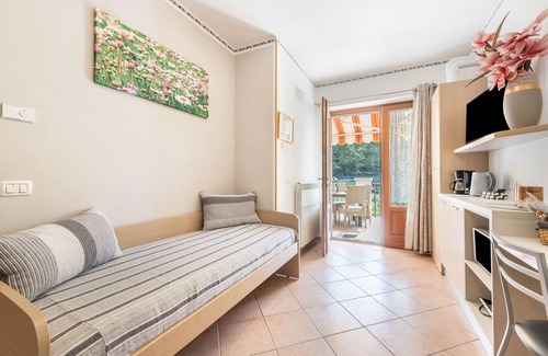 Tremosine Apartment | Beautiful Apartment “Residence Tatiana A4” with Pool, Terrace