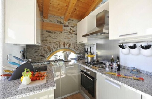 Calozzo Apartment | Belmonte Terrazzo, Pianello del Lario, Italy