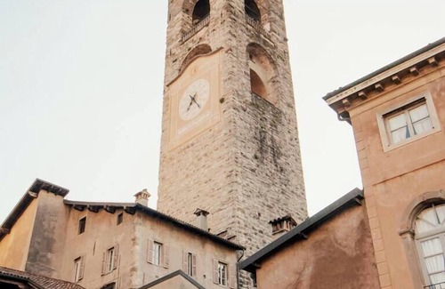 Citta Bassa Apartment | Bergamo Center - Via Tasso 50