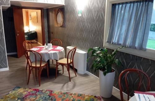 Mazzo House | BF SUITE Foresteria Bellusci