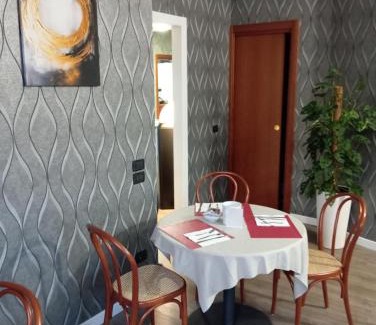 Mazzo House | BF SUITE Foresteria Bellusci