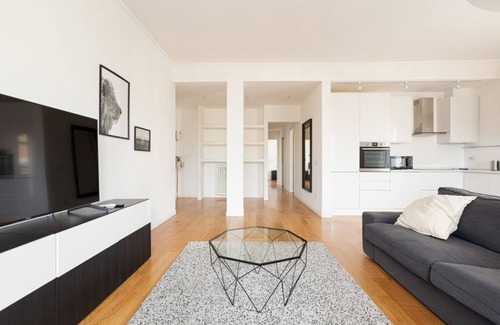 Ponte Seveso Apartment | Bright, brand new Apartment- Milano Centrale