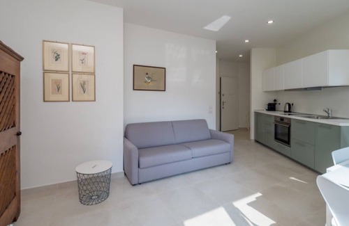 Tre Torri Apartment | Bright studio apartment in Milan CityLife area.