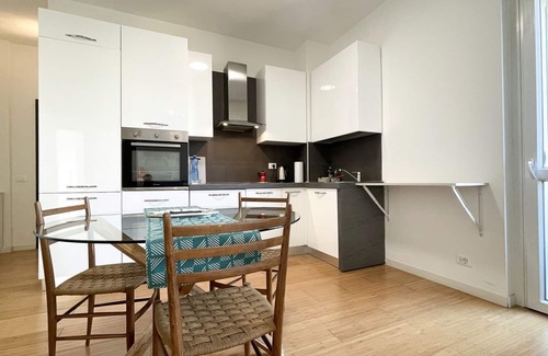 San Cristoforo Sul Naviglio Apartment | Bright two-room apartment