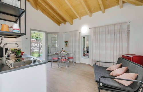 Arcumeggia Apartment | Bucaneve Apartment, Casalzuigno, Italy