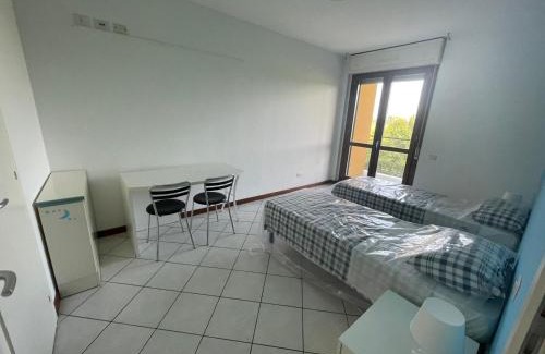 Rozzano House | Camere Rozzano, vicino Humanitas