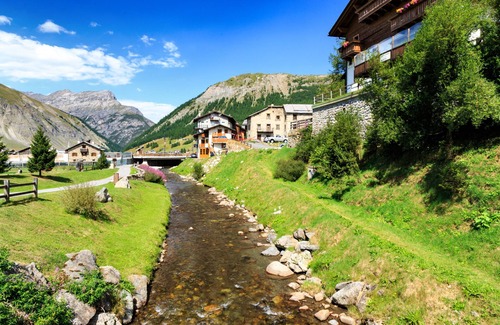 Livigno Apartment | Camoscio Ski in - Ski out 200m, Livigno, Italy