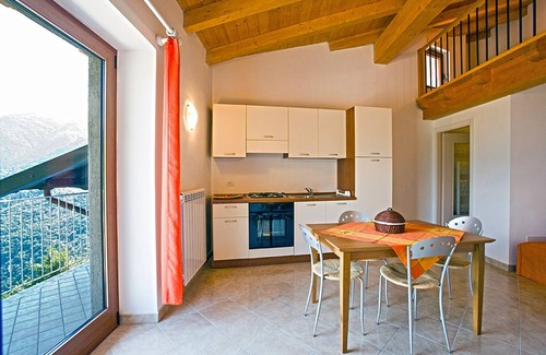 Sermerio Apartment | Casa Belvedere Margherita 017189-CNI-00110