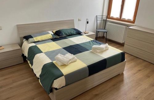 Porto Ceresio Apartment | Casa da Paolino