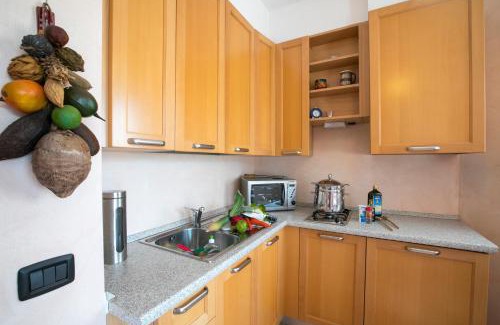 Poppino Apartment | Casa Margherita Luino Hillside - Happy Rentals
