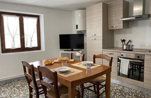 Parzanica Apartment | Casa Vacanze da Nonna Beatrice - Camino