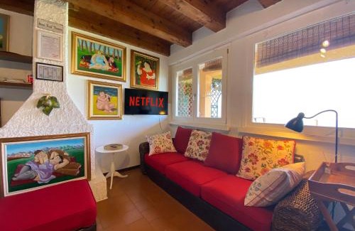 Monte Isola Apartment | Casa Vista lago - 24h Check in - Free WiFi - Netflix