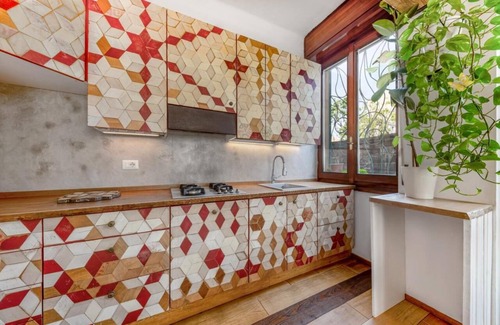 Zona Zara House | Central Island Apartment [150m METRO MARCHE]