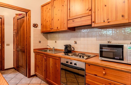 Ponte di Legno Apartment | Cosy apartment for 4 guests with TV and panoramic view