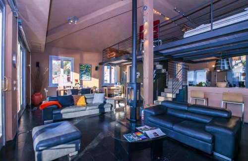 Fiumelatte Apartment | Della Fontana Penthouse