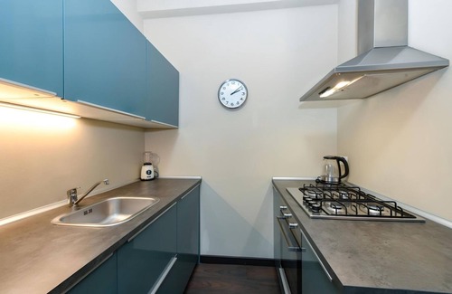 Desenzano del Garda Apartment | Desenzanoloft A Casa di Sara