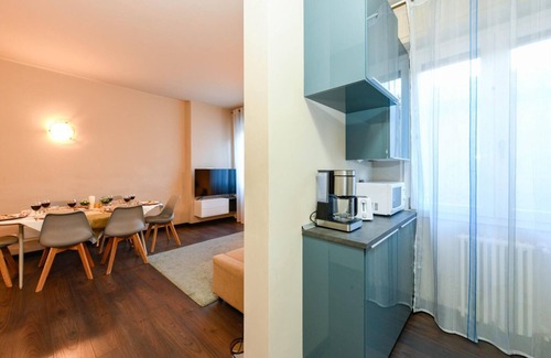 Desenzano del Garda Apartment | Desenzanoloft A Casa di Sara