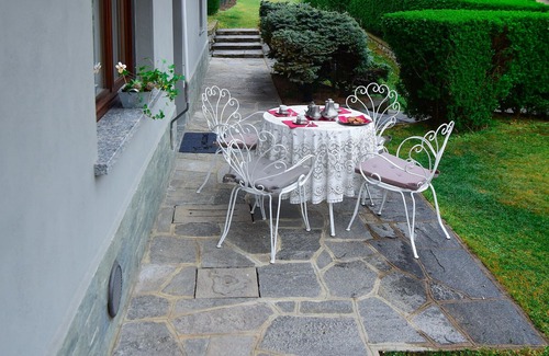 Sormano Apartment | Easy Welcome Ca Bearly