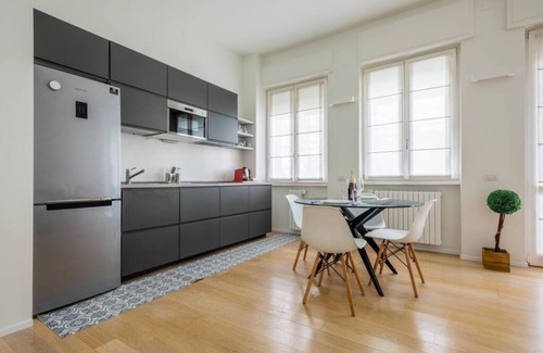 Centro Storico Apartment | Easylife -Beautiful and bright apartment at Colonne di S. Lorenzo